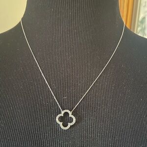 14k white gold .50 carat white diamonds open clover Diamond pendant